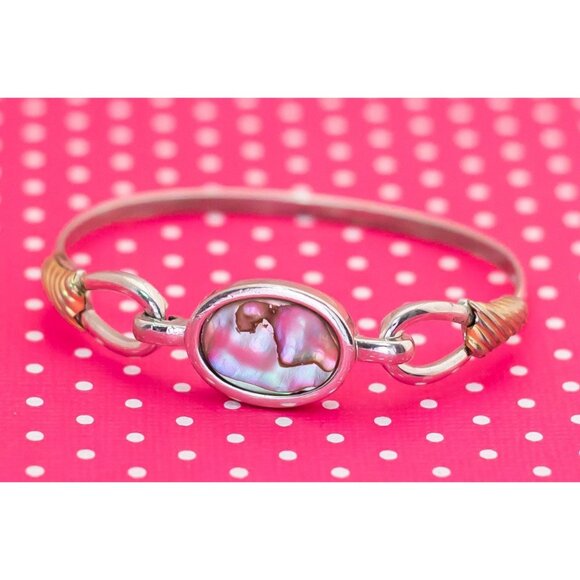 Vintage Mother of Pearl Oval Bangle by Avon 7 1/2 inch - P15 - Picture 2 of 3